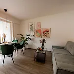 Bonnystay L Modern L Zentral L Work Space L Kitchen L Smart Tv L Wlan Apartment