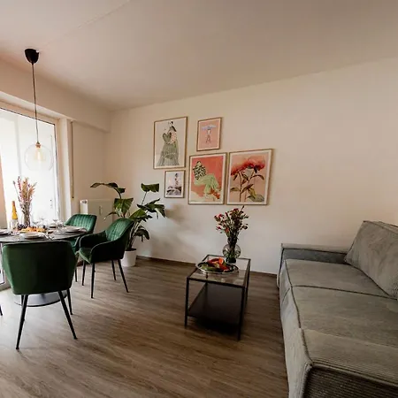 Bonnystay L Modern L Zentral L Work Space L Kitchen L Smart Tv L Wlan 公寓